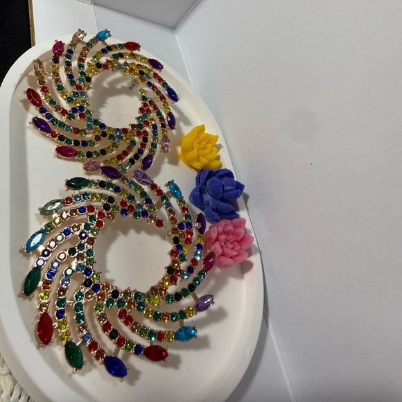 Multicolor Sun Flower Crystal Hoop Party Earrings - Picture 5 of 5